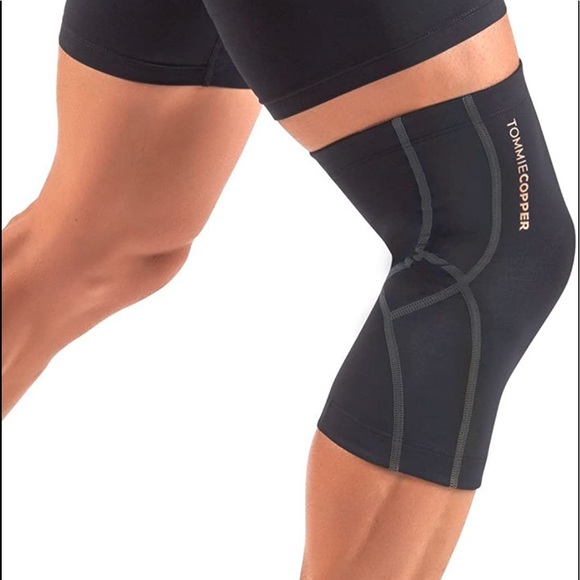 Copper Fit Tommie Copper Other - Tommie Copper Unisex Performance Compression Knee Sleeve BLACK / MEDIUM